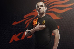 乐鱼体-博格巴：从曼联到尤文再回曼联，职业生涯的迷失，曝博格巴欲续约曼联